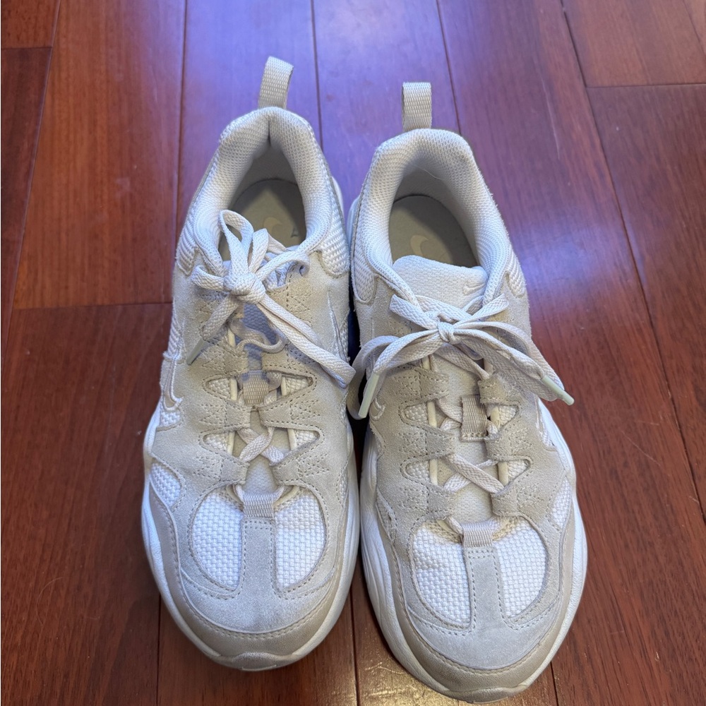 Nike Neutral White/Tan Athletic Sneakers